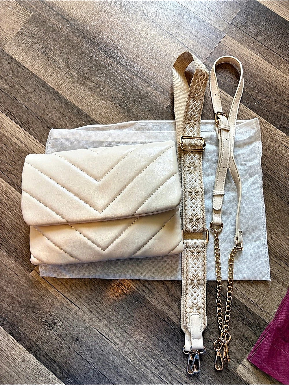 Urban Expressions Carson Quilted Nylon Crossbody Bag - Cream